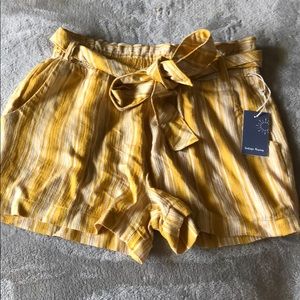 BNWT Indigo Rising Paper Bag Shorts